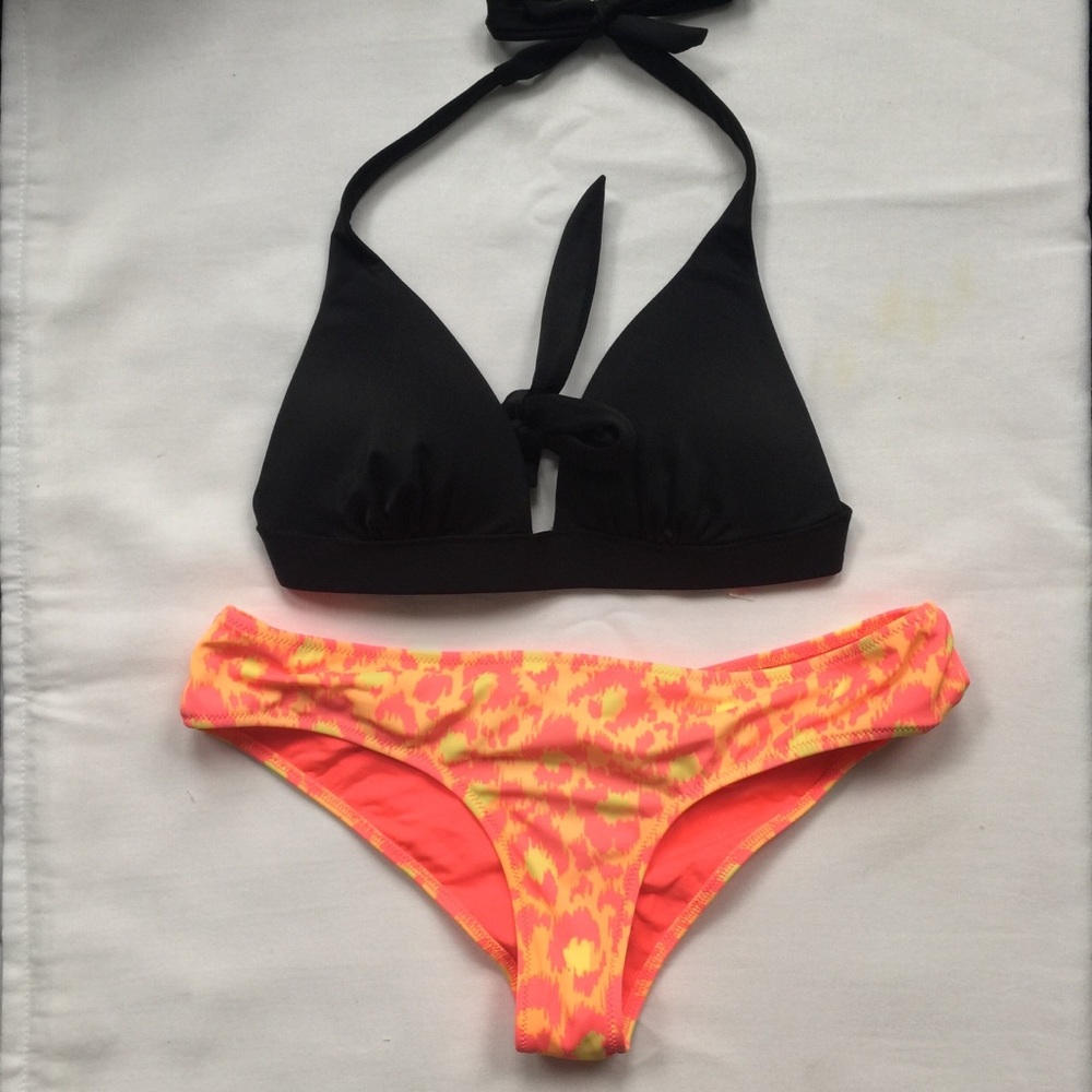 2/$10 Victoria’s Secret Black Pink Orange 2 Pc Bikini S